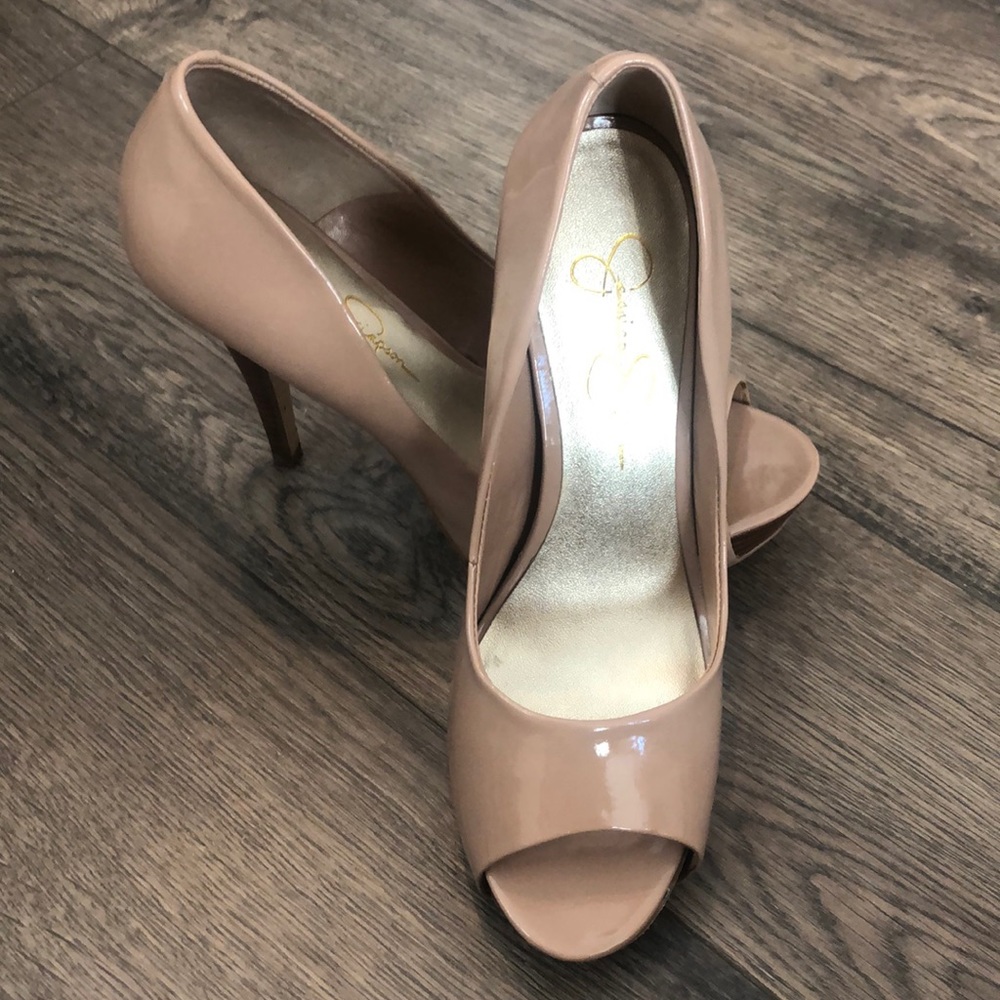 [Jessica Simpson] nude heels 8
